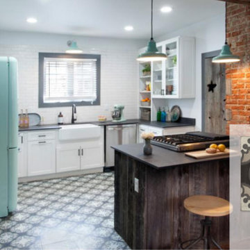 Cafe Classic Hardwood Tile