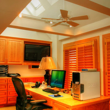 Seaside Office