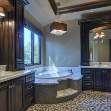 Tub step up