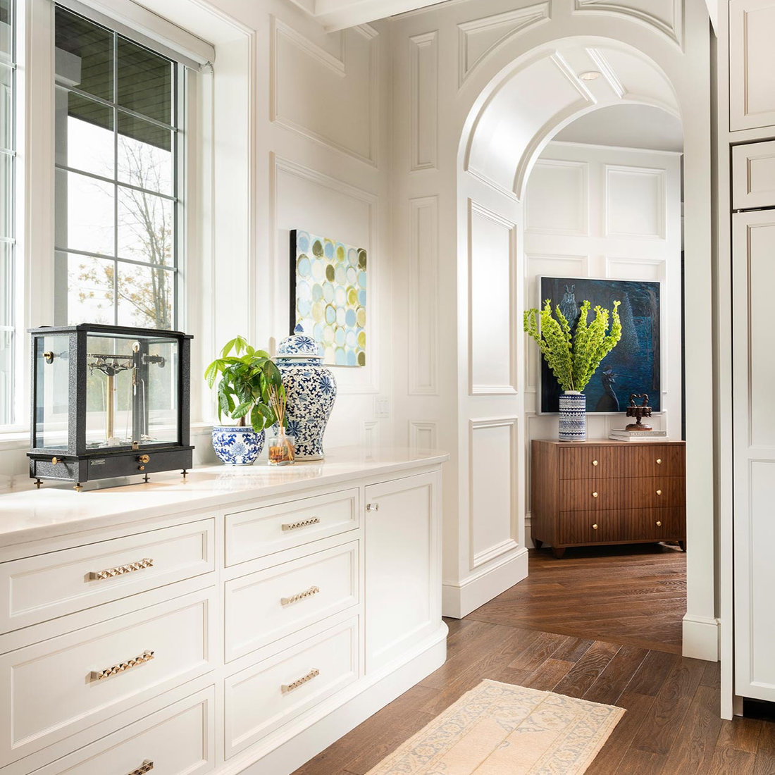 Classic Design on Rolling Hills