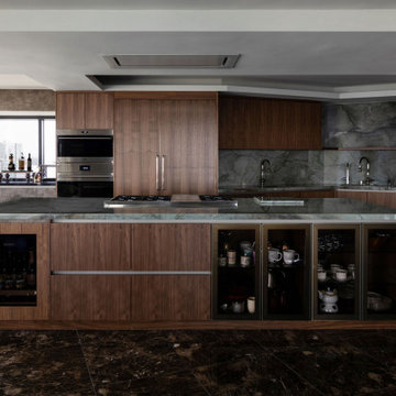 Downtown Kitchen