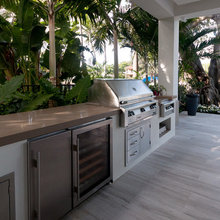 Outdoor Kitchen