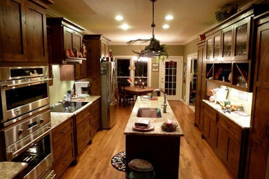 Example of a classic kitchen design in Other