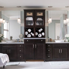 Windward master bath