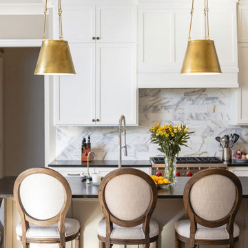 ARTFULLY BALANCED BELLA VISTA