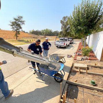 concrete driveway & walkway