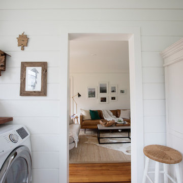 Wash, Rinse and Play in This Multipurpose Laundry Room
