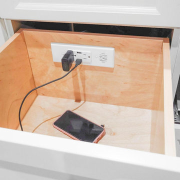 Leo’s Minimalist Home Office with Hidden Charging Drawer