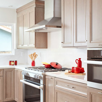 Transitional Sunnyvale Kitchen