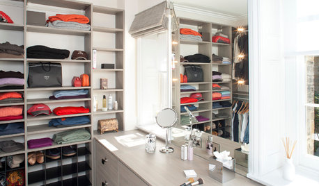 CAセレクション:Houzzで見つけた実用的でおしゃれなメイク収納