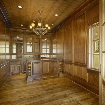 Michael Molthan Luxury Homes - Wine Rooms and Bars