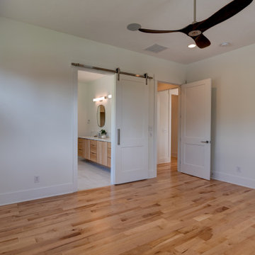 Modern Farmhouse - Maple Ridge