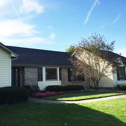 Owens Corning Oakridge Onyx Black - Roofing And Gutters