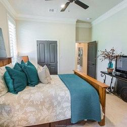 3577 Sagamore Dr - Products