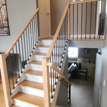 Black Metal Balusters & Wood Rail