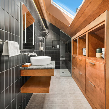Bryant Neighborhood, Seattle - Primary Bathroom Remodel