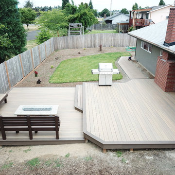 Custom Cedar/Composite Decks