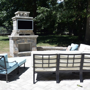 Outdoor Kitchen & Pool Deck