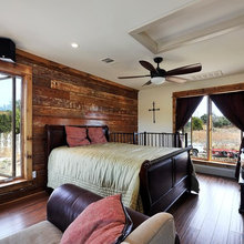 Guest bedroom #1