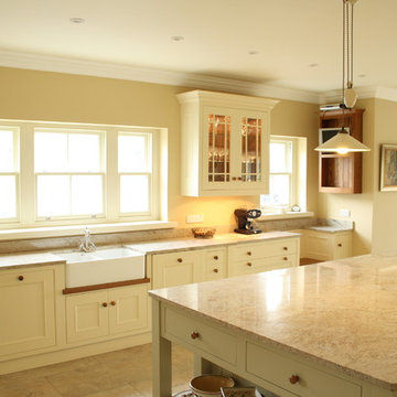 traditonal english style kitchen