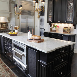 Mouser Cabinetry - Kitchen Cabinetry