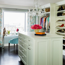 closet & vanity