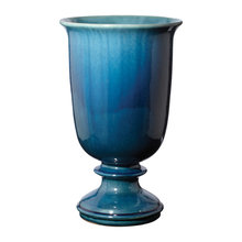 Urns