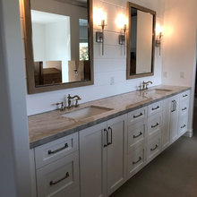 Master bathroom 2019 (fieldgoal)