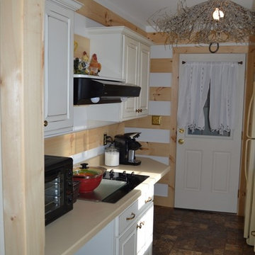 Knotty PIne Kitchen