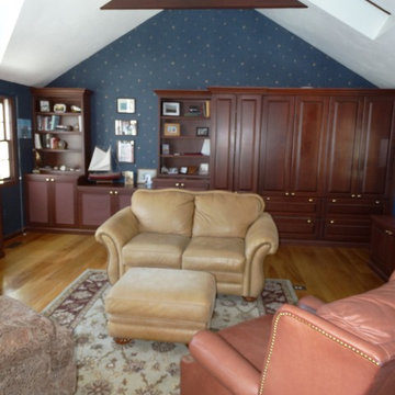 90 Prescott - Royal Barry Wills Cape