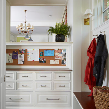 Composed Colonial