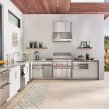 Outdoor Kitchen