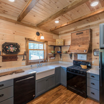 Log Cabin gets a Blue Kitchen