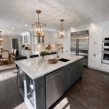 OAKVILLE | COMPLETE MAIN-FLOOR TRANSFORMATION
