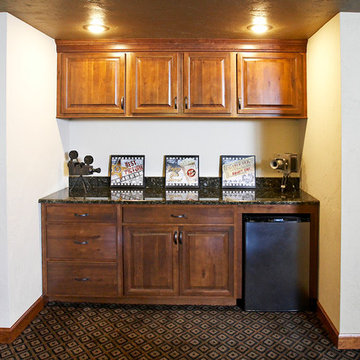 Massive Man Cave in Lebanon il.