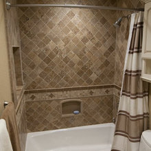 Bathroom - Guest