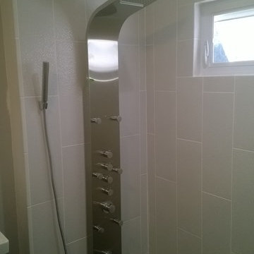 Gavin Master Bath