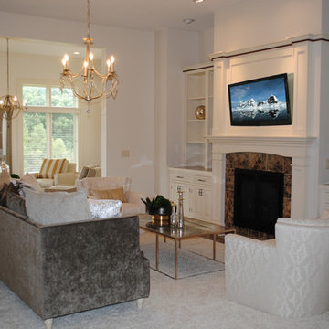 Urbandale Luxury Townhome