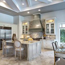Queen Tile - Products
