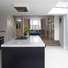 Living room to kitchen solarium transition