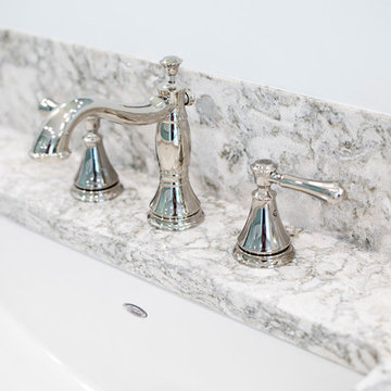 Lakepoint Luxury Master Bathroom