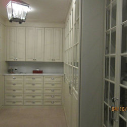 Closet - Kitchen Cabinetry