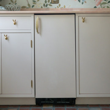 Crow’s Perch Pool House: Kitchen