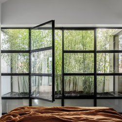 Oculus House - Products