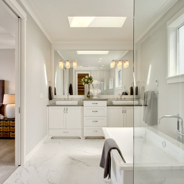 Master Suite Bathroom