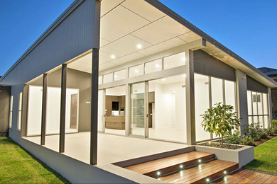 Inspiration for a contemporary home in Brisbane.