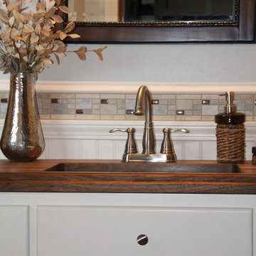 Boutique 1/2 Bathroom