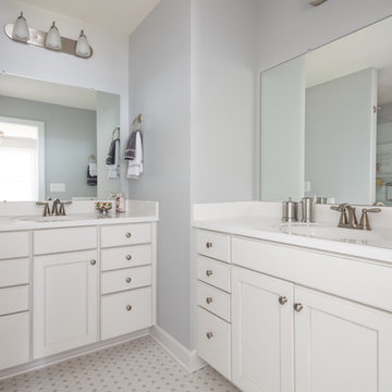 Owner's Bathroom with 2 vanities