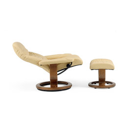 Diplomat by Stressless - Recliner Chairs