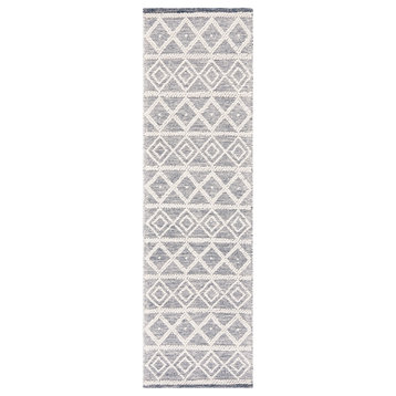 Safavieh Couture Natura Collection NAT827 Rug, Ivory/Navy, 2'3"x8'